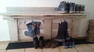 Garderobe unten
